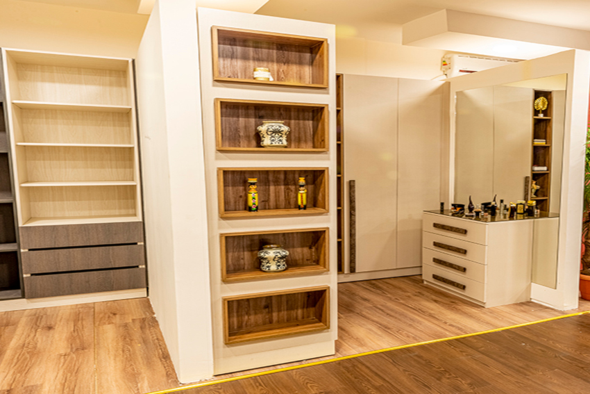 Dressing Rooms 2