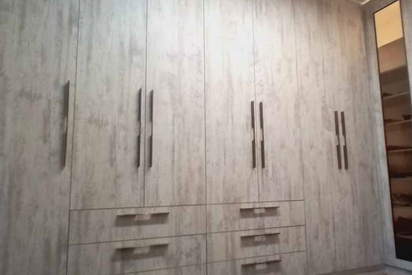 Dressing Rooms 5